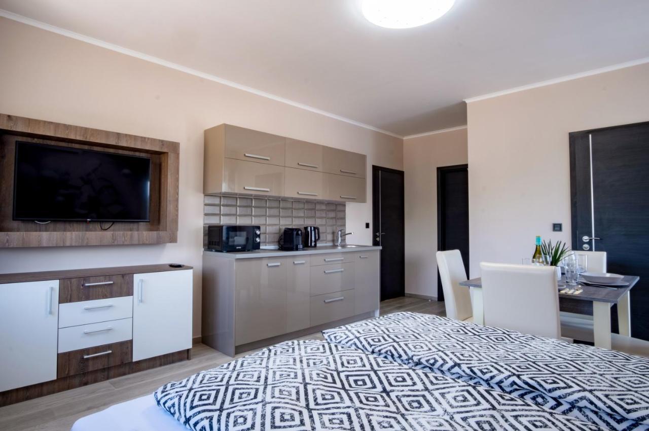 Myflat Premium Resort Шіофок Екстер'єр фото