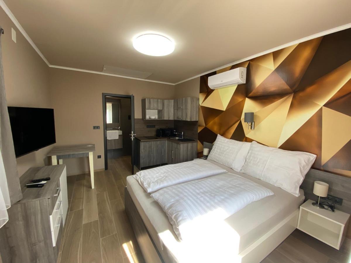 Myflat Premium Resort Шіофок Екстер'єр фото